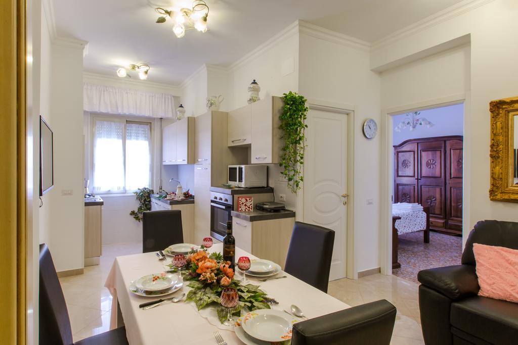 La Primavera Holidayhouse Best Place For Jubilee 2024-2026 المظهر الخارجي الصورة
