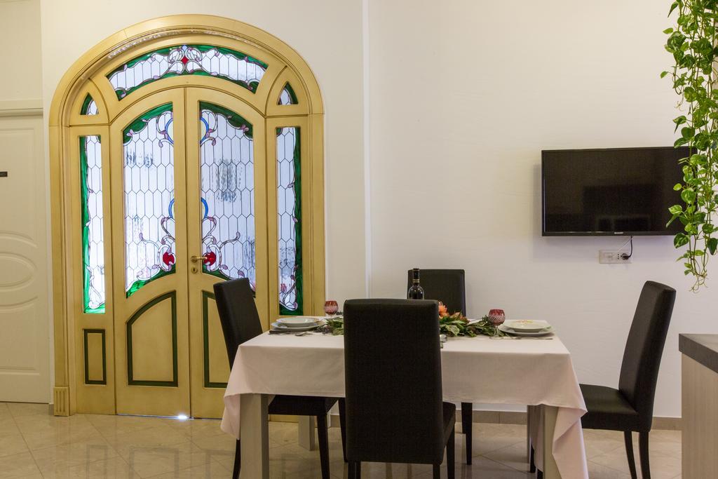 La Primavera Holidayhouse Best Place For Jubilee 2024-2026 المظهر الخارجي الصورة